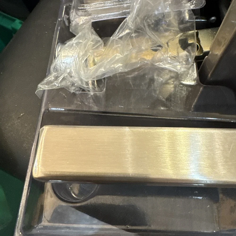 Kwikset Halifax‎ Square Hall/Closet Door lever Satin Nickel 97200-854